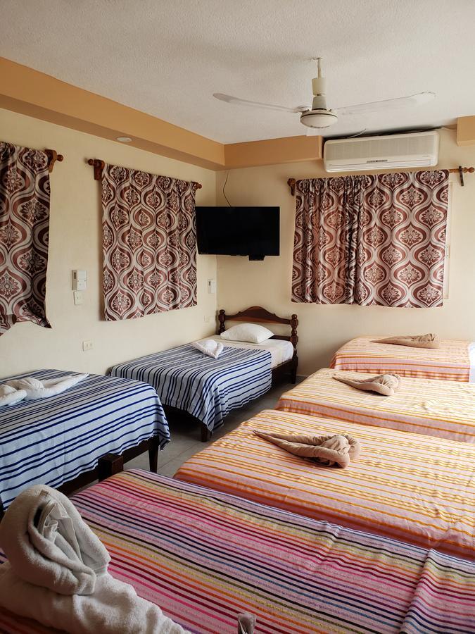 Hotel Cuarto Camino ปลายาเดลการ์เมน ภายนอก รูปภาพ