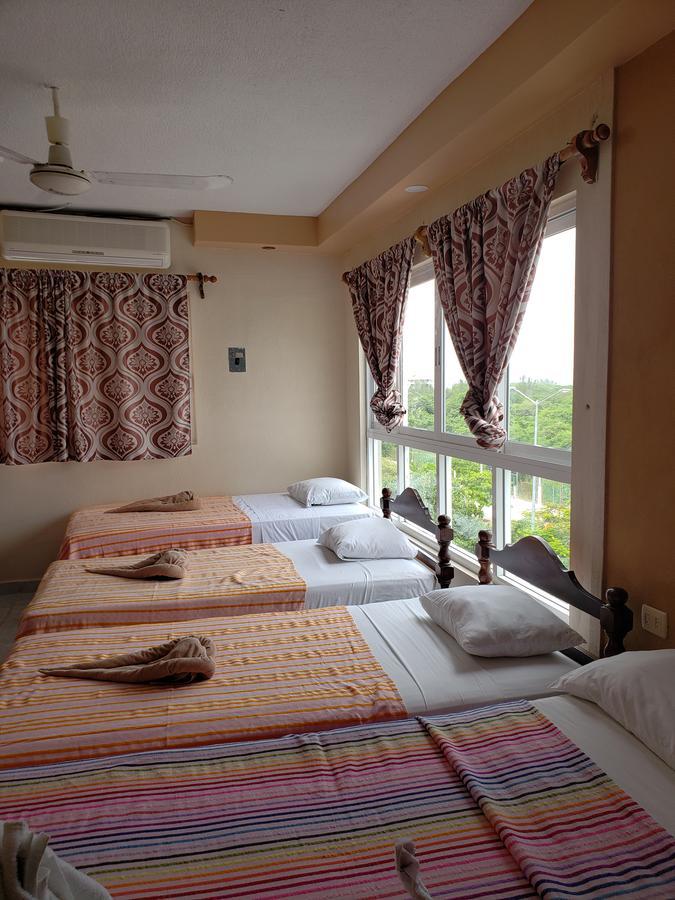 Hotel Cuarto Camino ปลายาเดลการ์เมน ภายนอก รูปภาพ