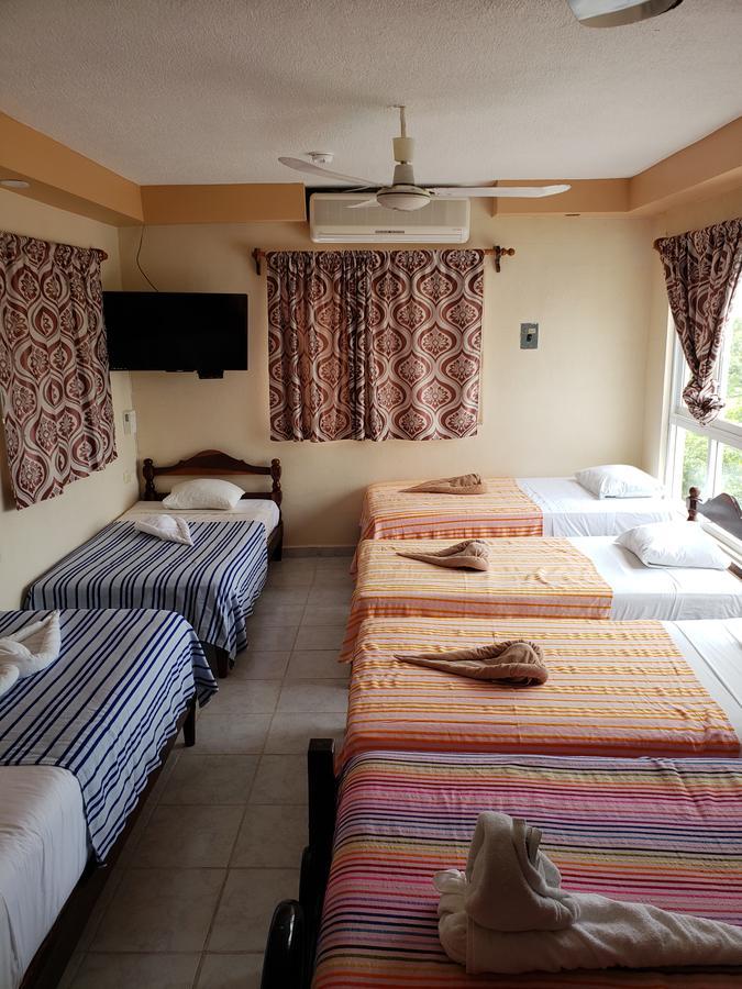 Hotel Cuarto Camino ปลายาเดลการ์เมน ภายนอก รูปภาพ