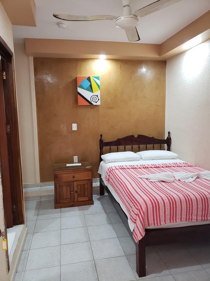 Hotel Cuarto Camino ปลายาเดลการ์เมน ภายนอก รูปภาพ